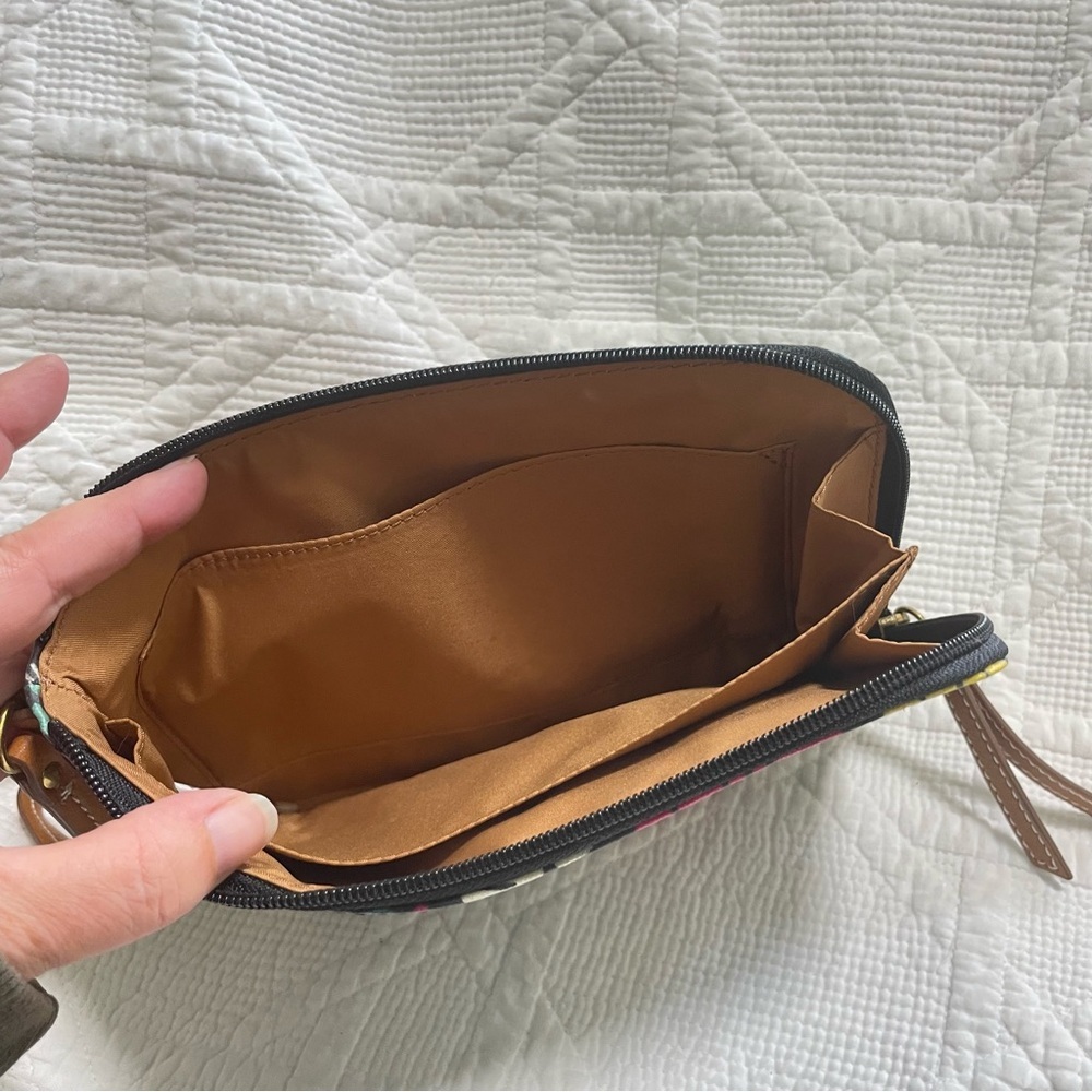 Fossil Eliza LG Wristlet in Dark Floral - Picture 5 of 7